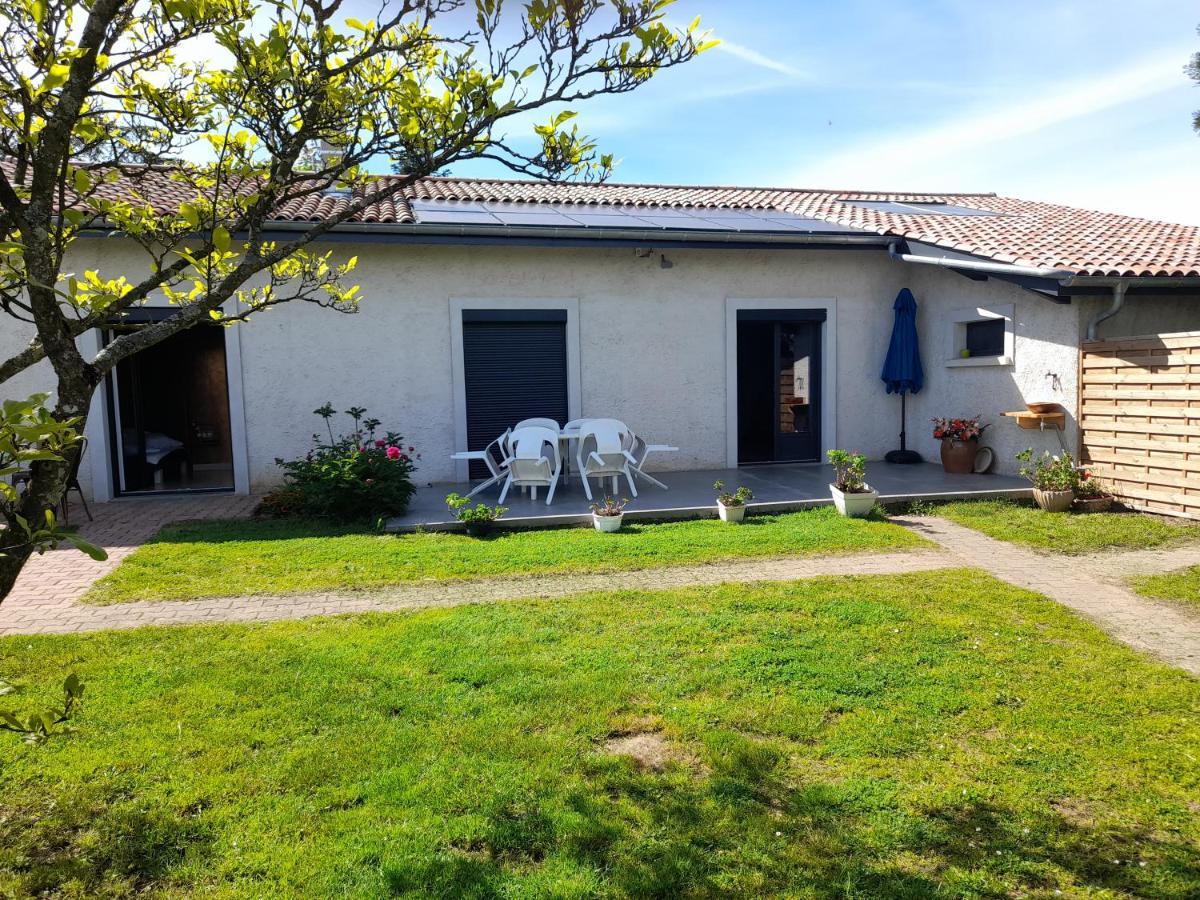 La Maison Du Bonheur, Borne De Recharge Ve Saint-Bernard  Exterior foto