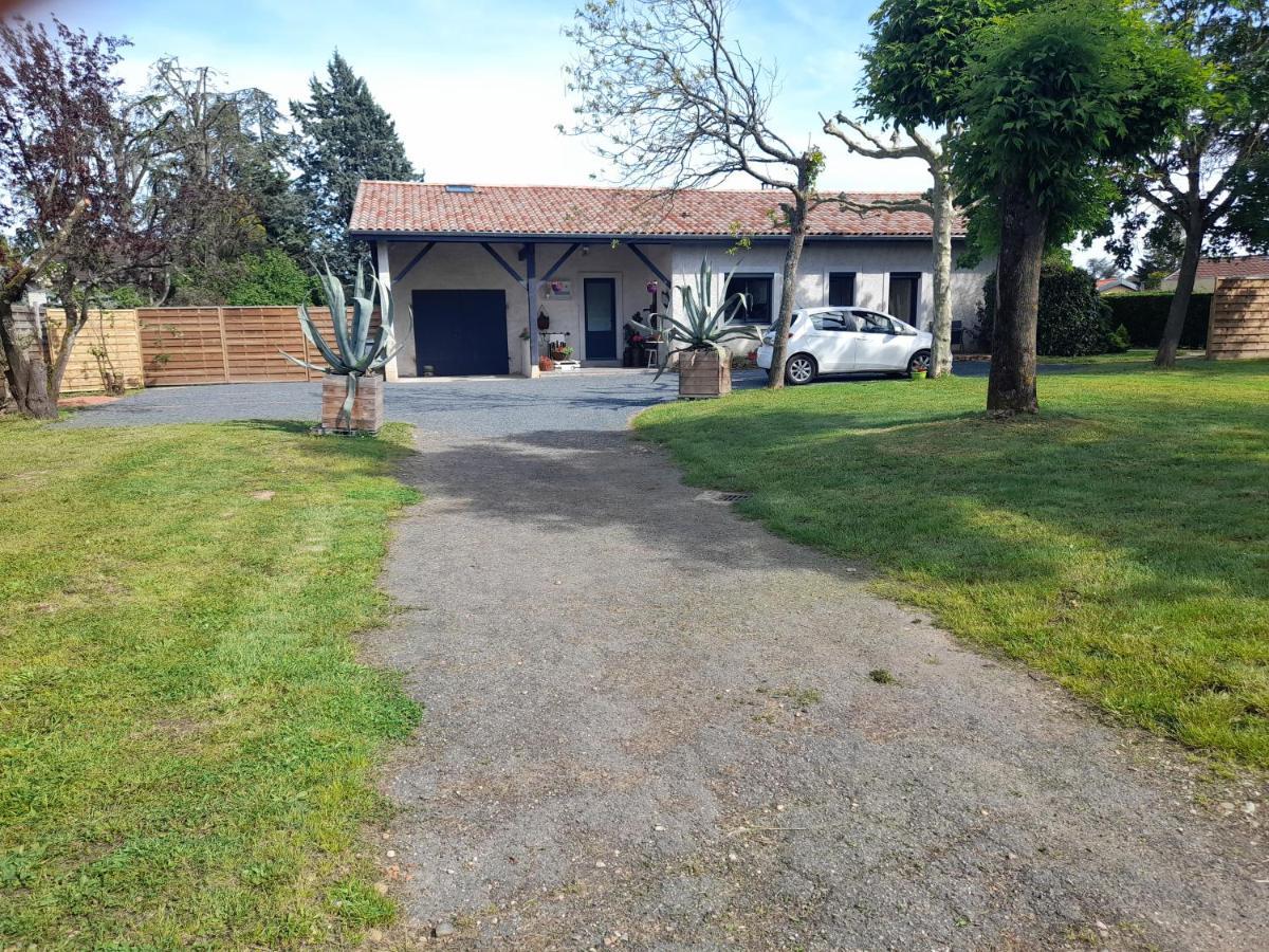 La Maison Du Bonheur, Borne De Recharge Ve Saint-Bernard  Exterior foto